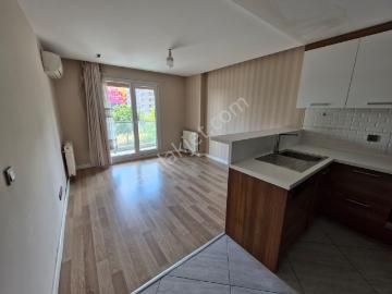 Botanica İstanbul Da Kiralık 1+1 Daıre / شقة للإيجار