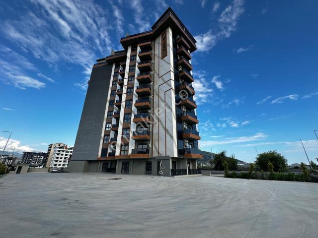 Botanik Sitesi'nde Deniz, Havuz Ve Tropik Park Manzaralı 1+1