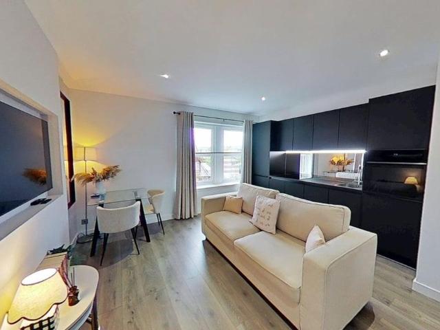Bothwell House, Bothwell Street, Edinburgh EH7, 1 bed flat to rent, £1,215 pcm | PrimeLocation