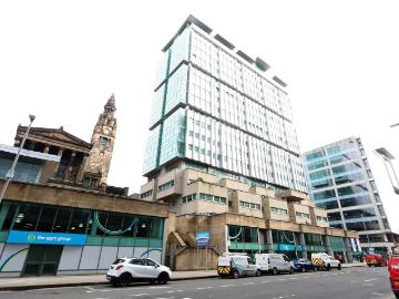 Bothwell Street, The Pinnacle. 2 bed apartment to rent £1,095 pcm £253 pw