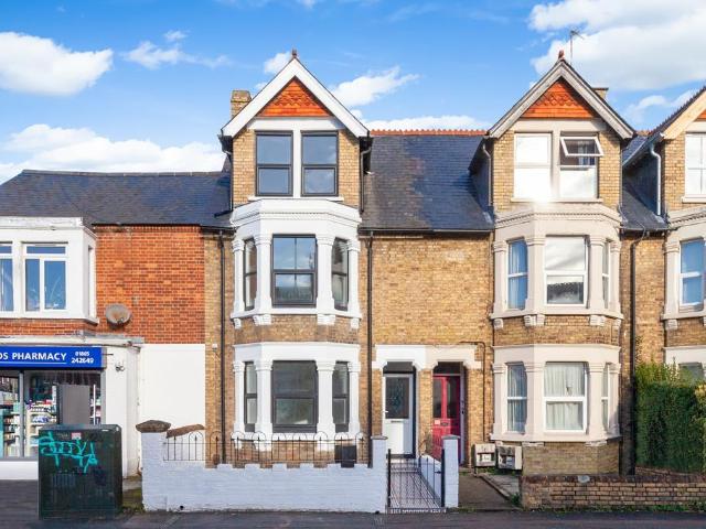 Botley Road, Oxford 1 bed in a house share to rent £950 pcm £219 pw