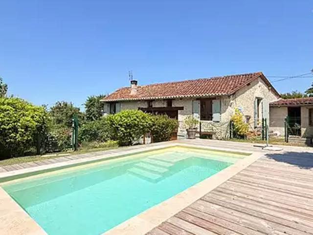 Bouteilles Saint Sébastien 24320 Achat / Vente maison 5 pièces t5 piscine terrasse