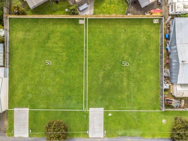 Boutique Titled Land in the Heart of Drysdale!