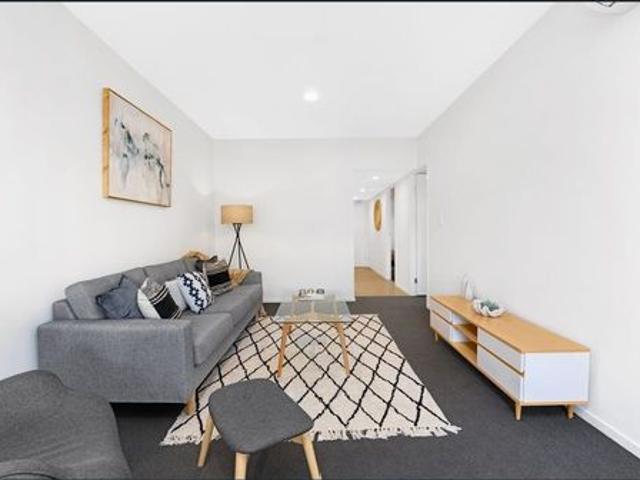BOUTIQUE APARTMENT ON DIX STREET REDCLIFFE