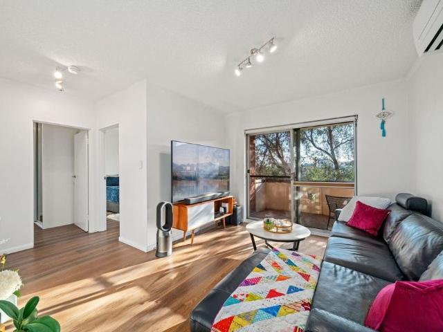 BOUTIQUE APARTMENT LIVING IN THE HEART OF ENFIELD