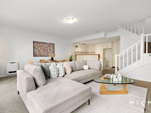 Boutique Balmoral Refinement with Unrivalled Outdoor Luxury