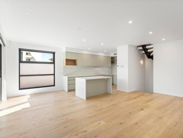 Boutique Beachside Living Meets Contemporary Luxury