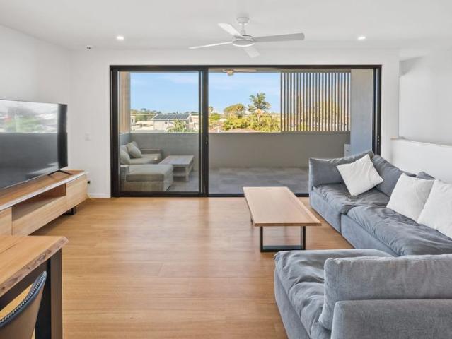 Boutique Beachside Townhouse!