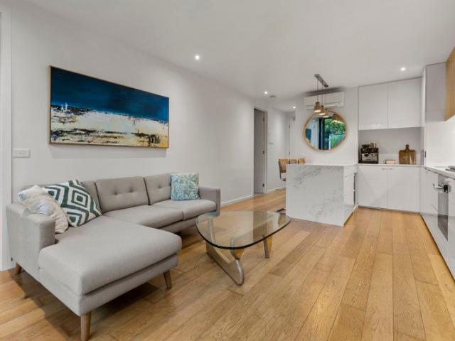 Boutique 'Belle' Apartment' in Leafy Elwood