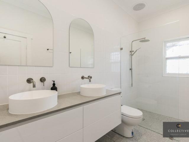 Boutique Character Apartment Furnished and Equipped