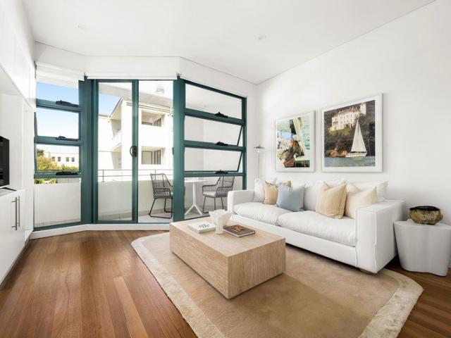 Boutique Charm In The Heart Of Charing Cross, Village Living Meets Urban Style