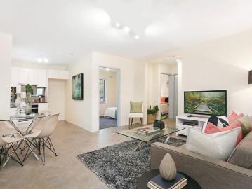 Boutique Charm Spacious 3 Bedder On Ground Floor