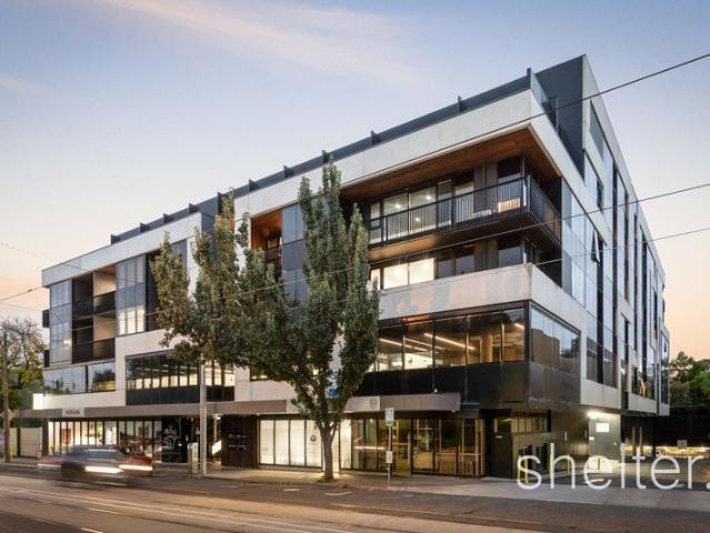 Boutique Complex. Contemporary Design. Convenient Location