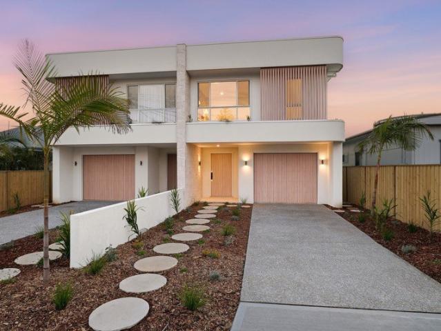 Boutique Coastal Duplex Moments From Toowoon Bay