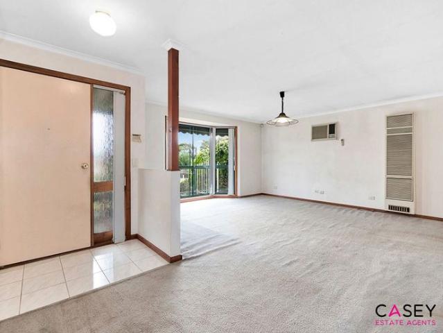Boutique Family Home. Convenient Location
