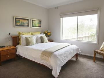 Boutique Freehold Accommodation Offering Income and Lifestyle in Healesville