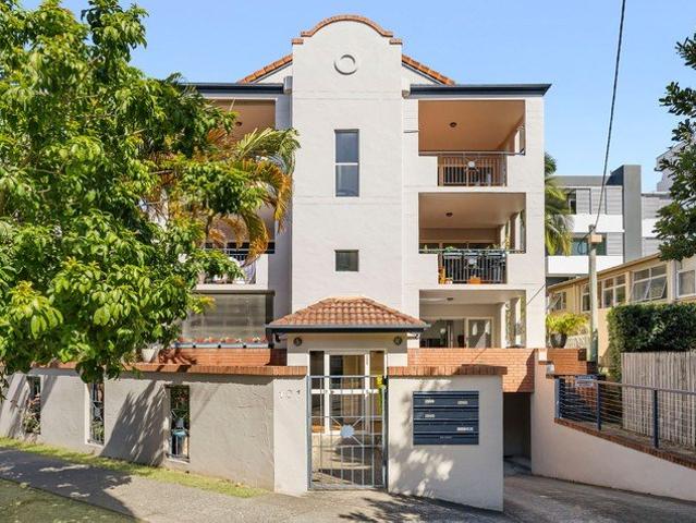 Boutique Ground Floor Riverside Living in the Heart of New Farm