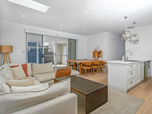 Boutique Hamptons inspired living