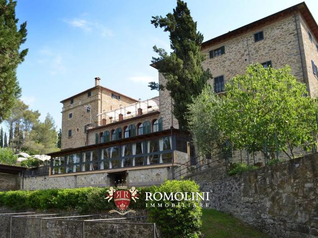 Boutique Hotel 3 Stelle In Vendita A Cortona, Toscana 2517m² Cortona