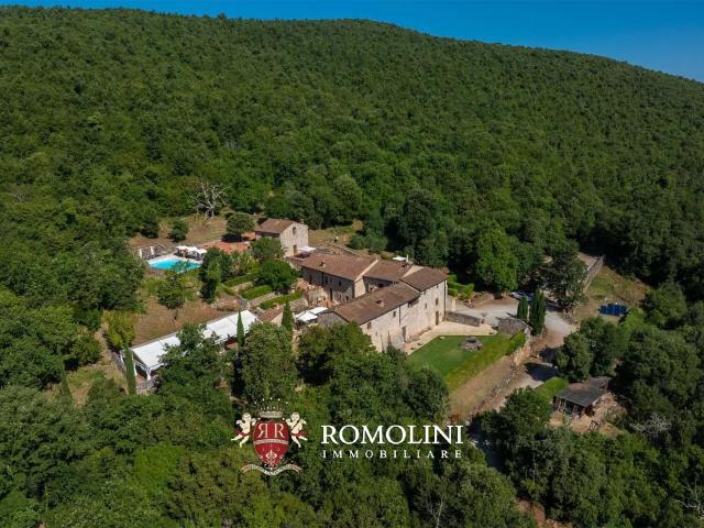Boutique Hotel Con Centro Benessere In Vendita A Siena, Tosc. 1125m² Siena