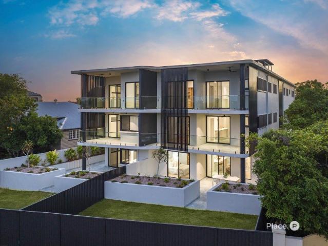 Boutique Inner City Living at The Hills