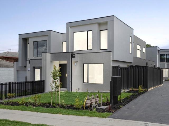 Boutique Living in a Prime Family Locale!