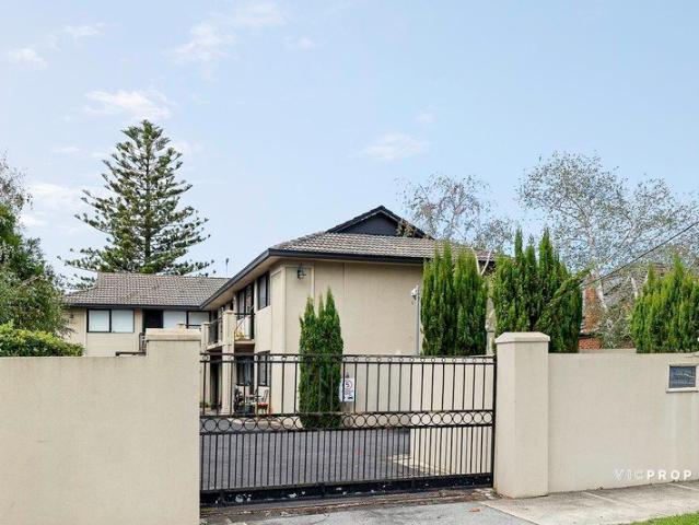 Boutique Living in Fairfield's Best Pocket