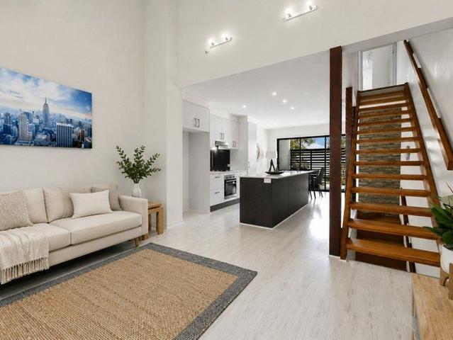 Boutique Living, Prime Coorparoo Position