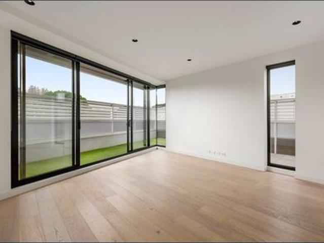 Boutique Luxury in the Heart of Elwood