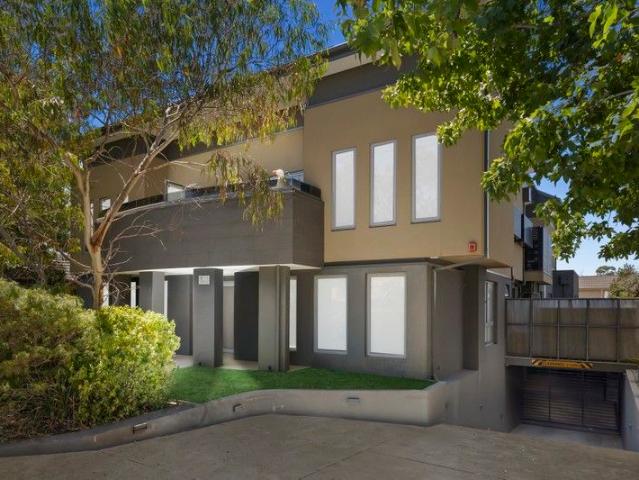 Boutique Modern Living with Secure Elevator Access