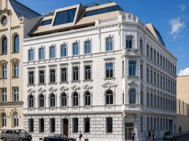 Boutique Projekt. Altbau unten. Horizont oben. SEMPER47