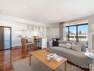 Boutique, Private & Steps from Kings Park