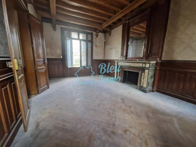 BOUTONNET APPARTEMENT BRUT A RENOVER