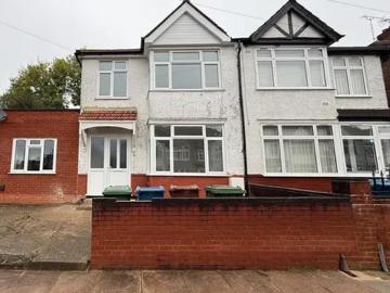 Bouverie Road, London, HA1 4HD, United Kingdom | 5 bed duplex for rent #134898563 | Rentberry
