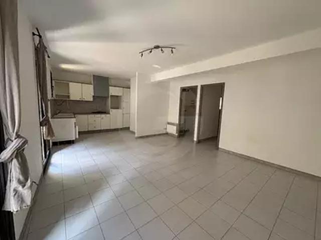 Bouzigues 34140 Location appartement 3 pièces t3
