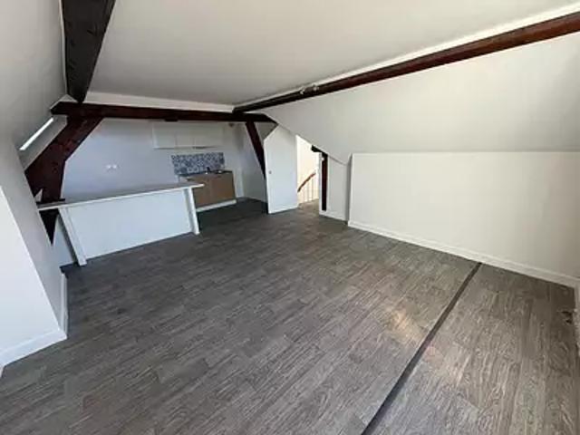 Bouafle 78410 Location appartement 2 pièces t2 au dernier étage