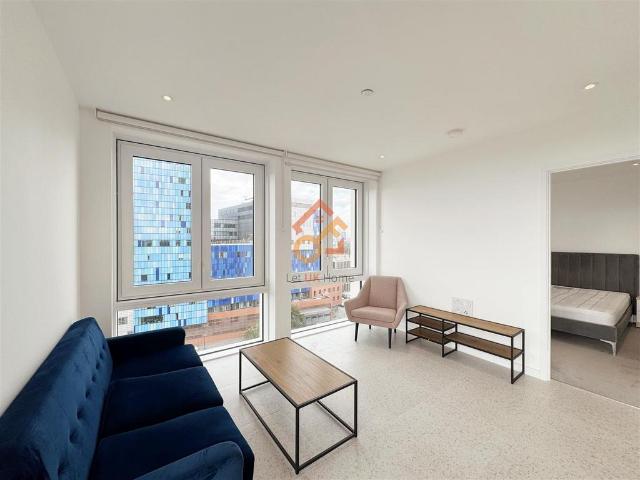 Bouchon Point, 7 Cendal Crescent. 1 bed flat to rent £2,600 pcm £600 pw