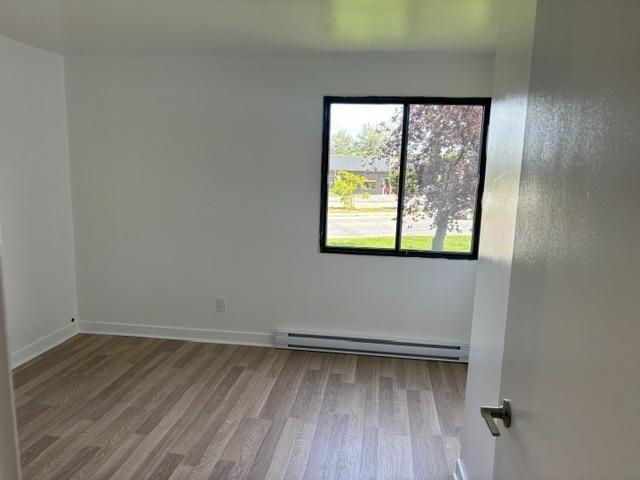 Boucherville, Très grd app. 5 1/2 style condo, libre immédiatement, tout rénové