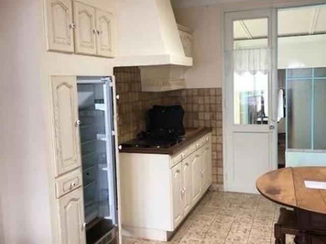 BOUGUENAIS LES COUETS MAISON T3/4 meublée jardinet