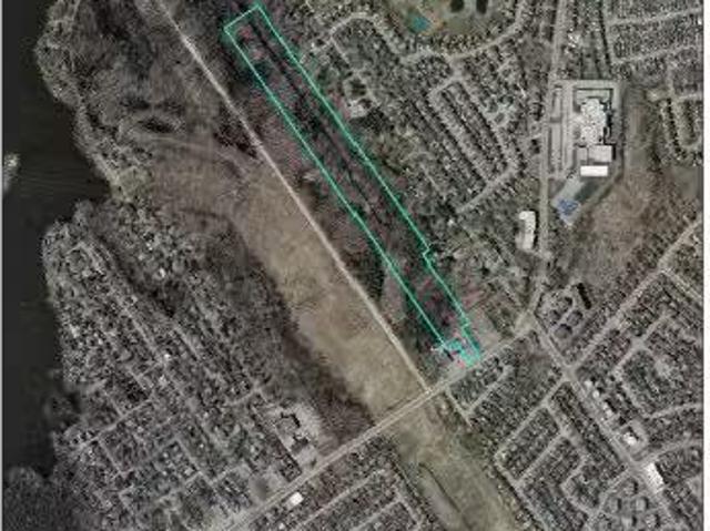 Boul. Ste Rose, Laval Fabreville, QC, H7P 3M2 vacant land.