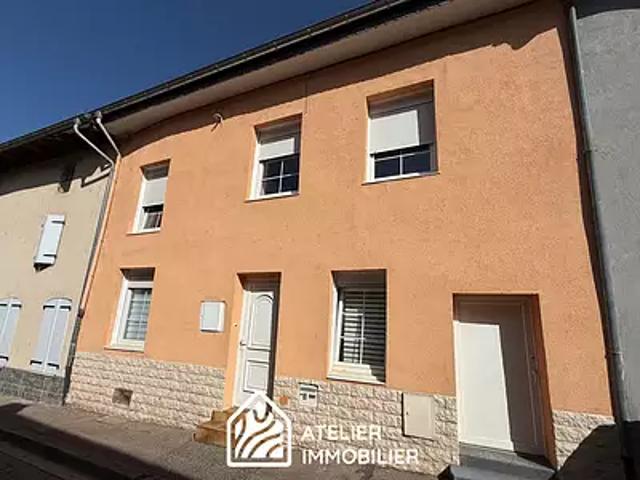 Boulay Moselle 57220 Achat / Vente maison 5 pièces t5 au dernier étage cave