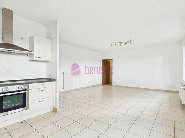 BOULAY Place de la Republique Appartement 4 pièces avec parking à louer !
