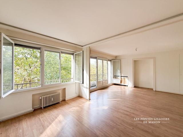 Boulevard de la Liberté — 82 m2 traversant, balcons & stationnement