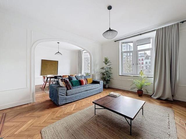 Boulevard Waterloo: Beautiful furnished 2 bedroom apartment