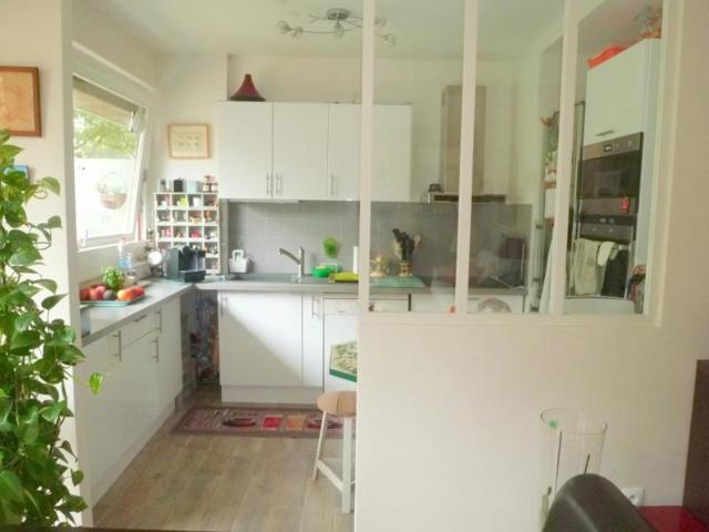 Boulogne Billancourt, entre les métros porte de Saint Cloud et Marcel Sembat 9, un superbe appartement de 65 m2 REFAIT A NEUF de 3/4 p