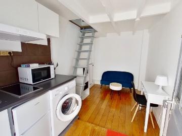 BOULOGNE rue du Pavillon Studette en DUPLEX meublée