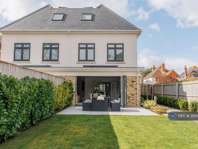 Boulnois Avenue, Poole, BH14 4 bed semi detached house to rent £3,316 pcm £765 pw