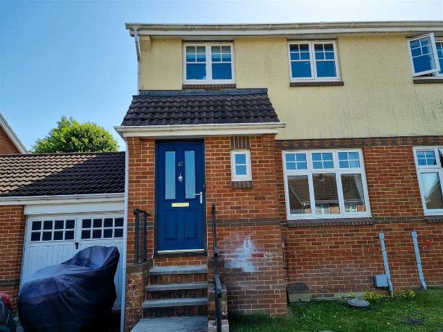 Boulton Close, Westbury BA13, 3 bed semi detached house to rent, £1,375 pcm | PrimeLocation