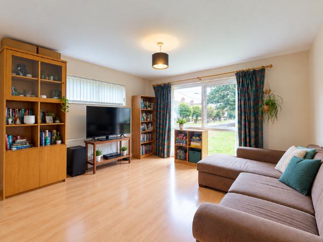 Boundary Close, Woodstock OX20, 3 bed flat to rent, £1,650 pcm | PrimeLocation