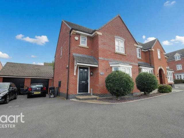Boundary Close, LEICESTER 3 bed detached house to rent £1,700 pcm £392 pw